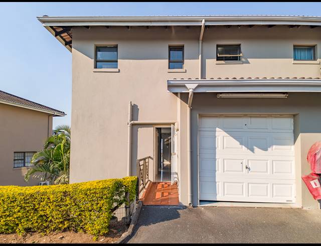 3 BEDROOM DUPLEX FOR SALE IN NEW GERMANY